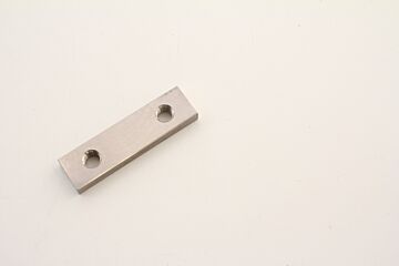 GEWINDELEISTE M10 FL.  20X 8X  75