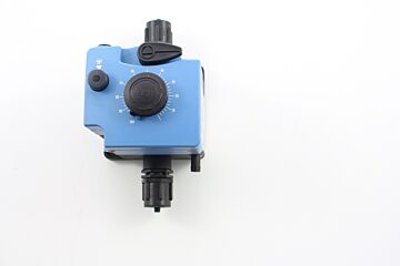 DOSIERPUMPE 12 L/H FKM PNEUM. VORGESTEUE